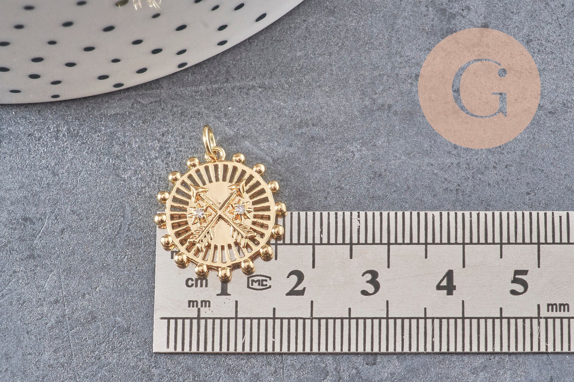 Gingerlily G3556 médaille soleil zircons doré 18,5 mm