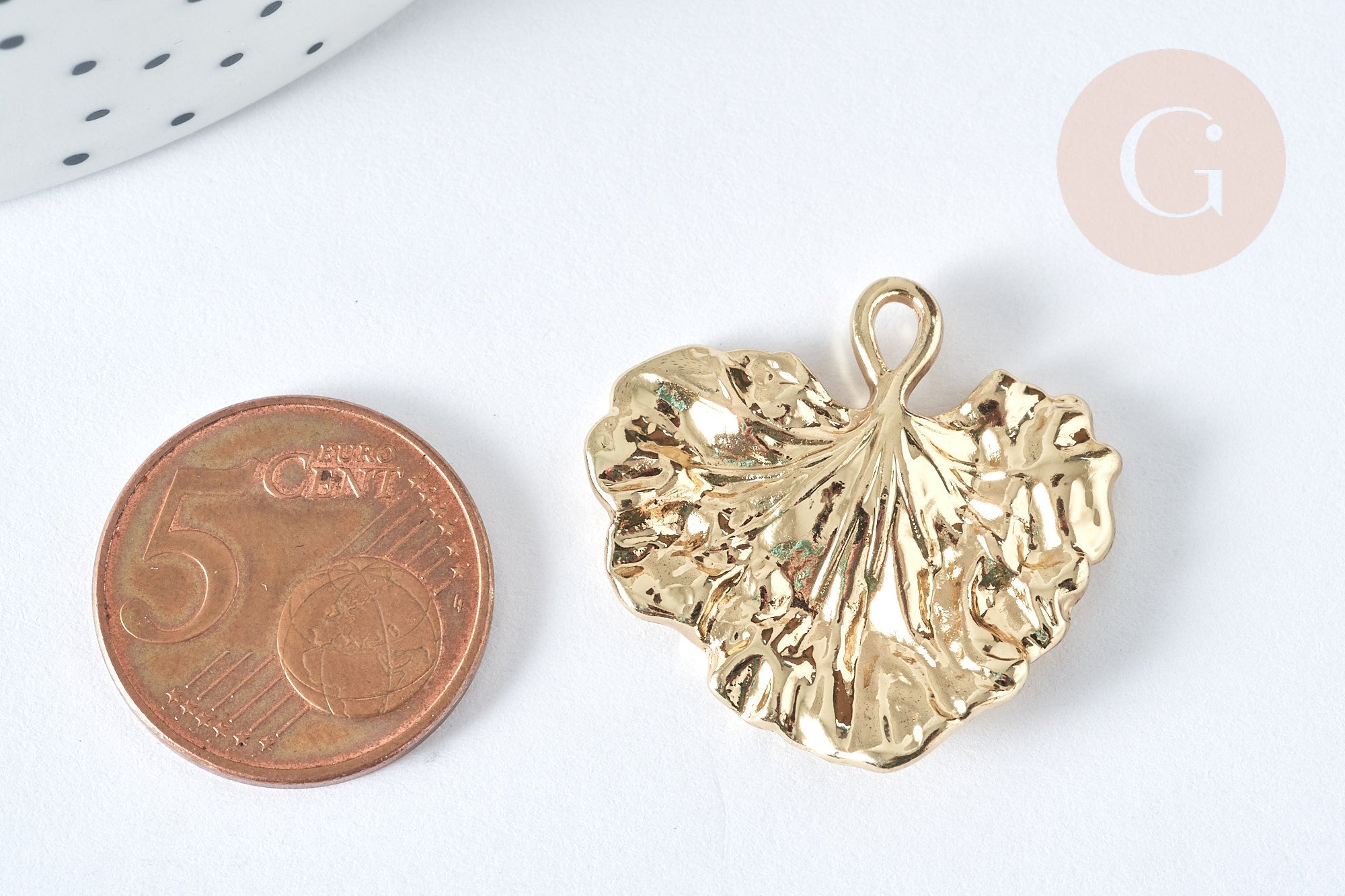 Gingerlily Feuille G7411 pendentif doré 27 mm unité