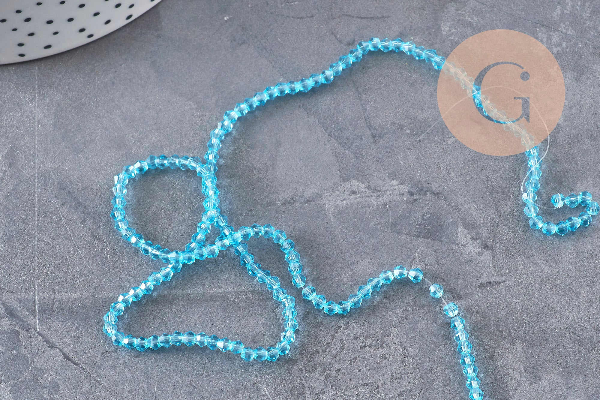 Gingerlily Perles toupies cristal bleu 3mm fil 38cm