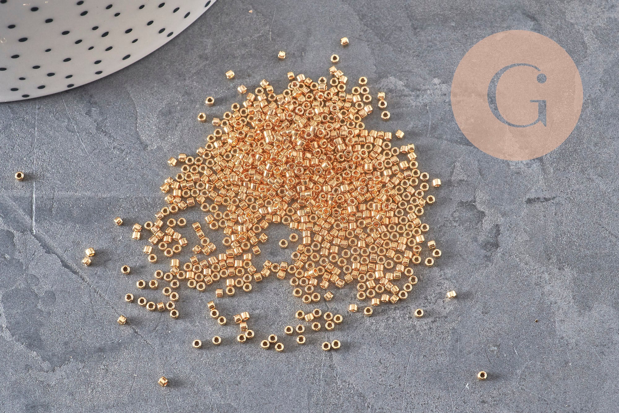 Gingerlily Miyuki Delica 11/0 DB0034 plaqué or 24ct 5g G11296