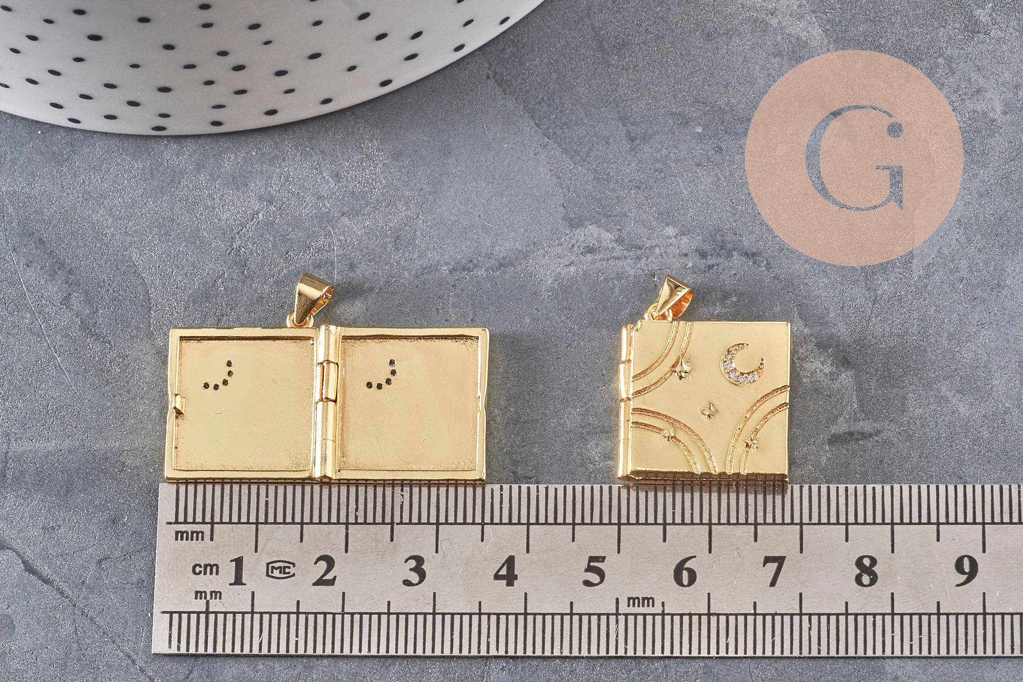 Gingerlily pendentif locket carré laiton doré 18K étoiles 20,5mm