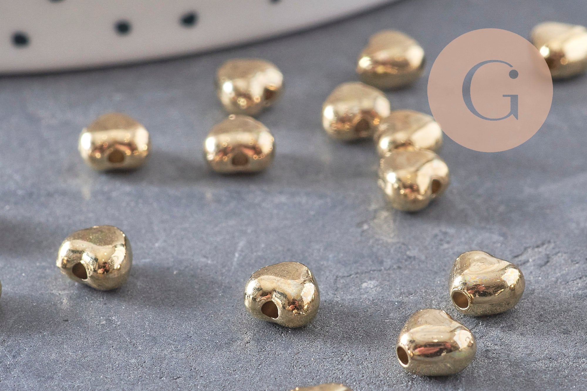 Gingerlily Perles cœur doré 5,5 mm perle plastique 10 g