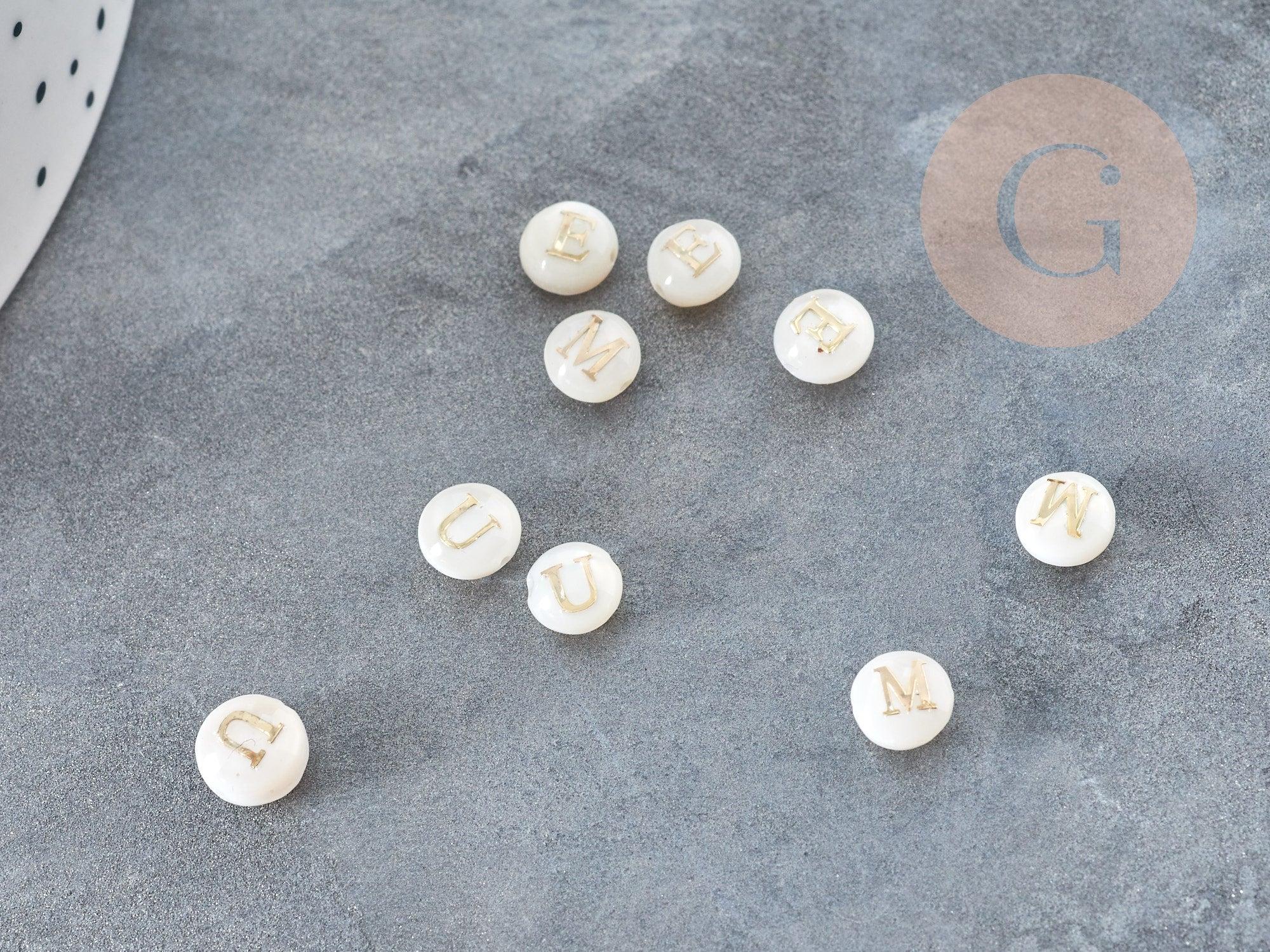 Gingerlily Perles perle nacre lettre dorée 6x4mm x1