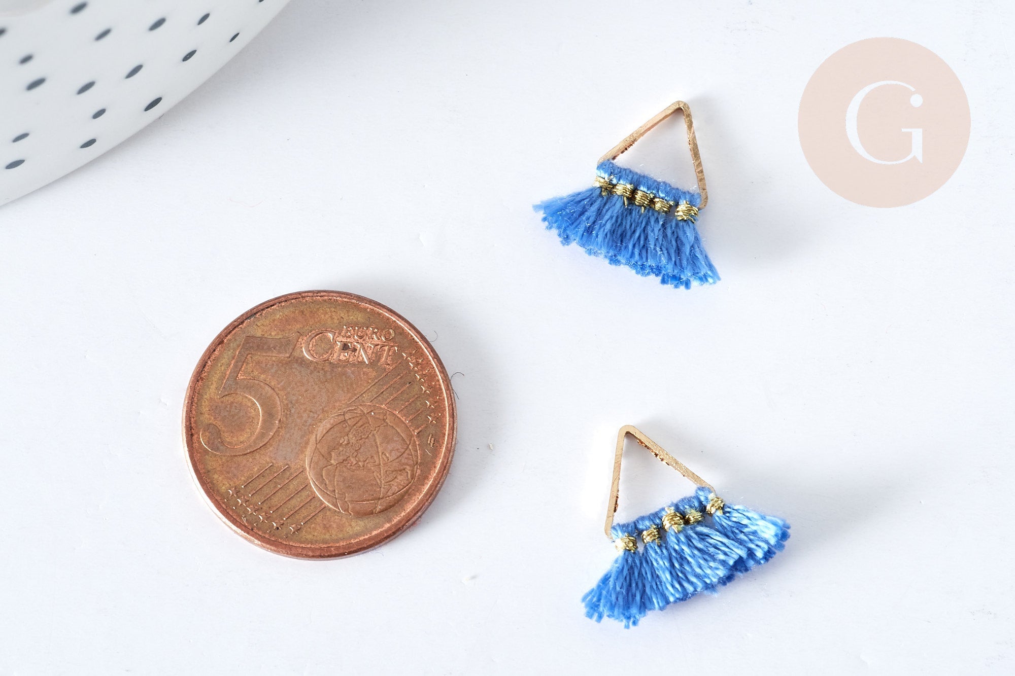 Gingerlily Pendentifs G8217 breloque pompon bleu 15mm x1 doré
