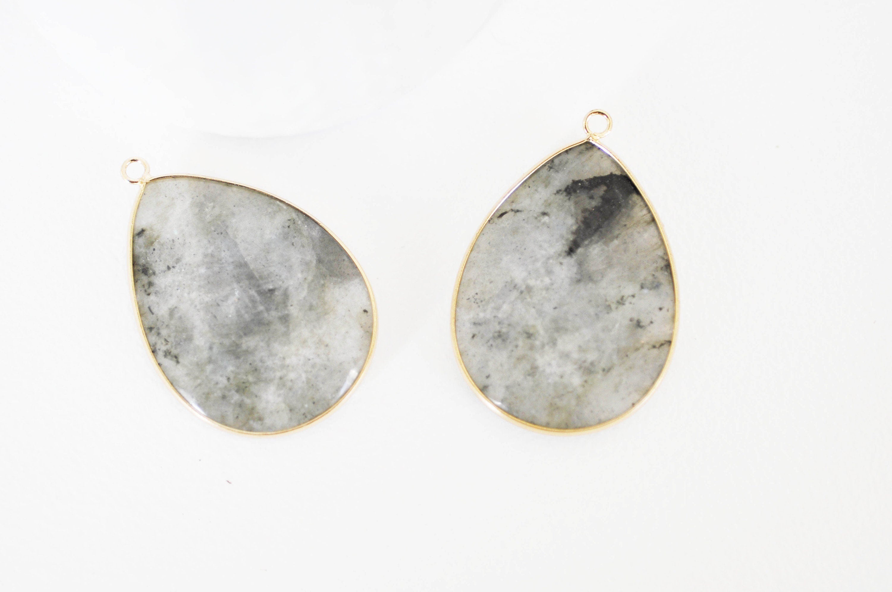 Gingerlily Perles pendentif goutte labradorite 45 mm