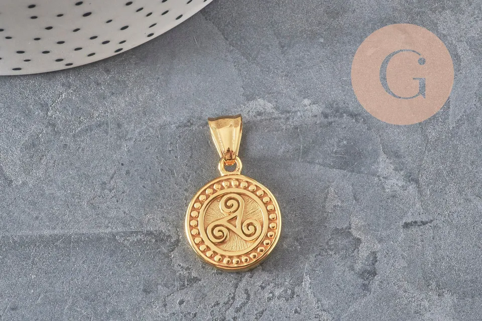 Gingerlily Pendentifs pour bijoux DIY médaille triskel G11359 doré 22,5mm