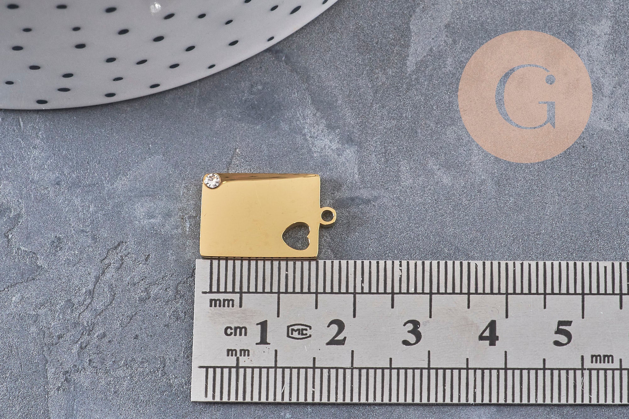 Gingerlily Pendentif rectangle coeur acier doré zircon 18,5 mm