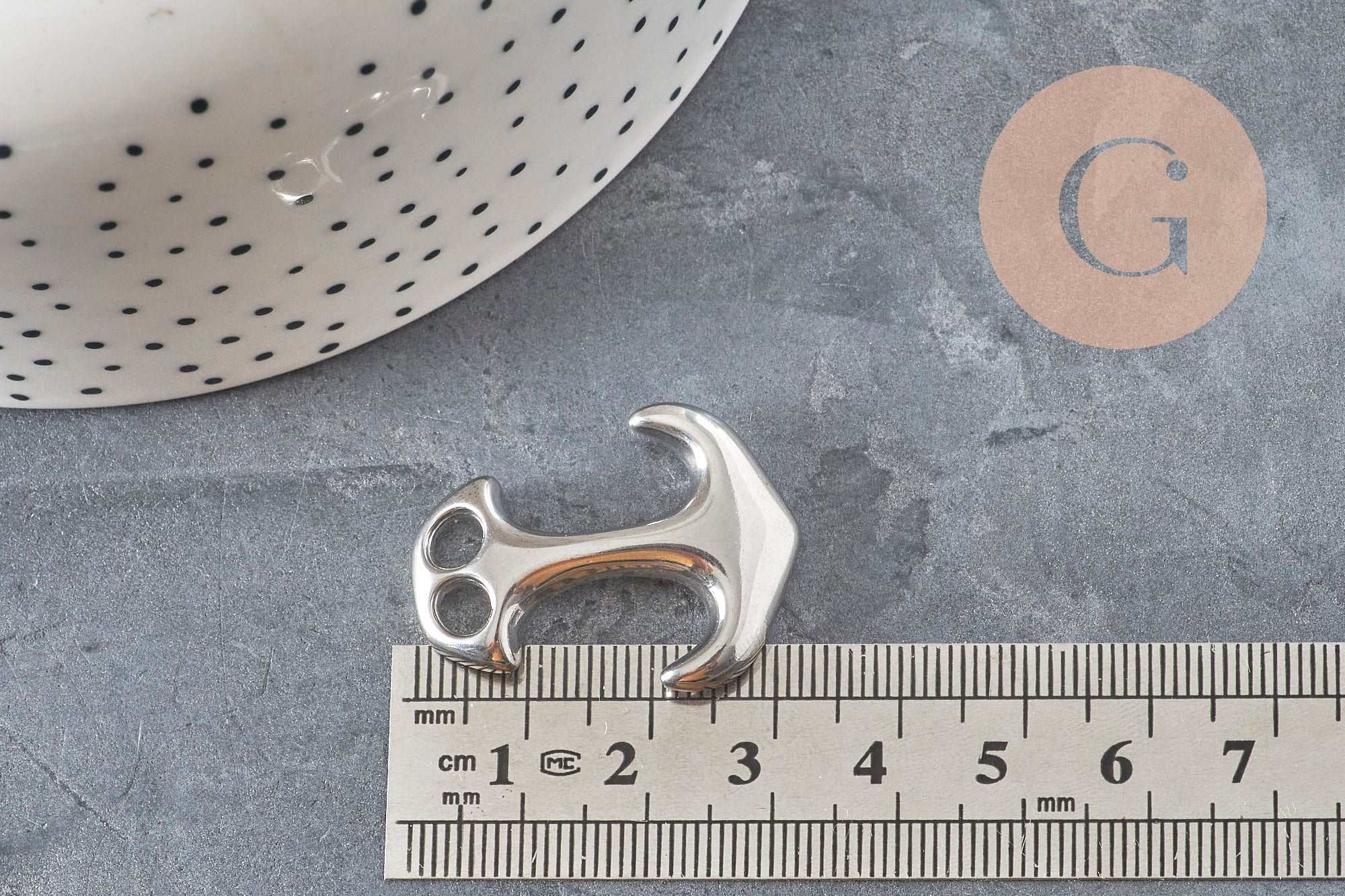 Gingerlily Apprêts G11288 fermoir ancre acier platine 31mm x1