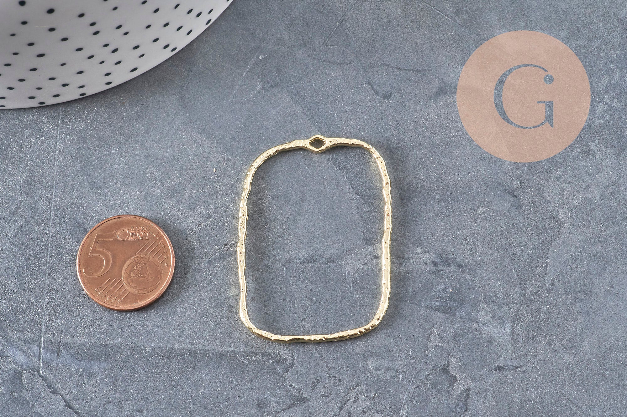 Gingerlily Pendentifs rectangle évidé zamac doré 46mm x2