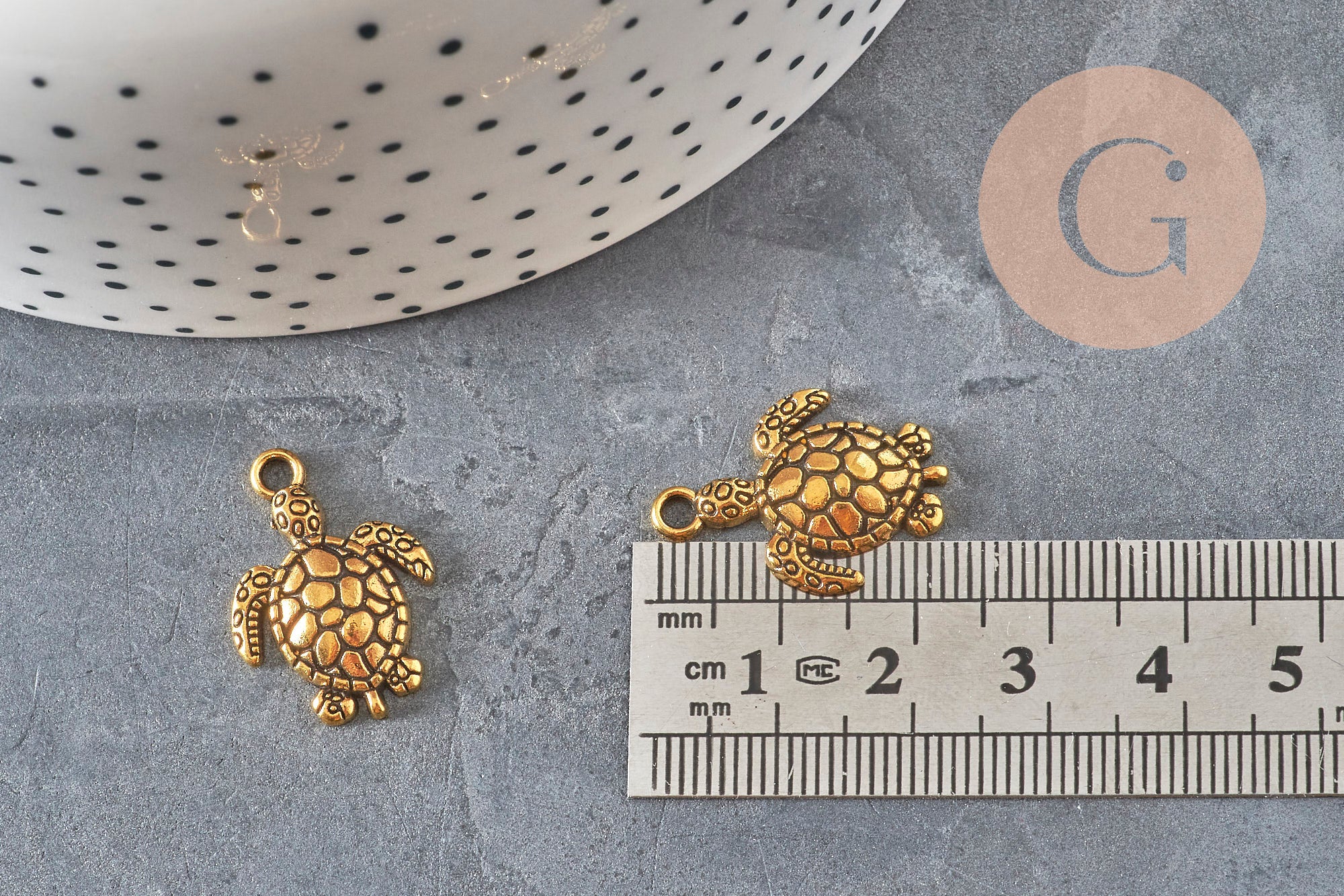 Gingerlily tortue G11229 breloque dorée 23mm x5