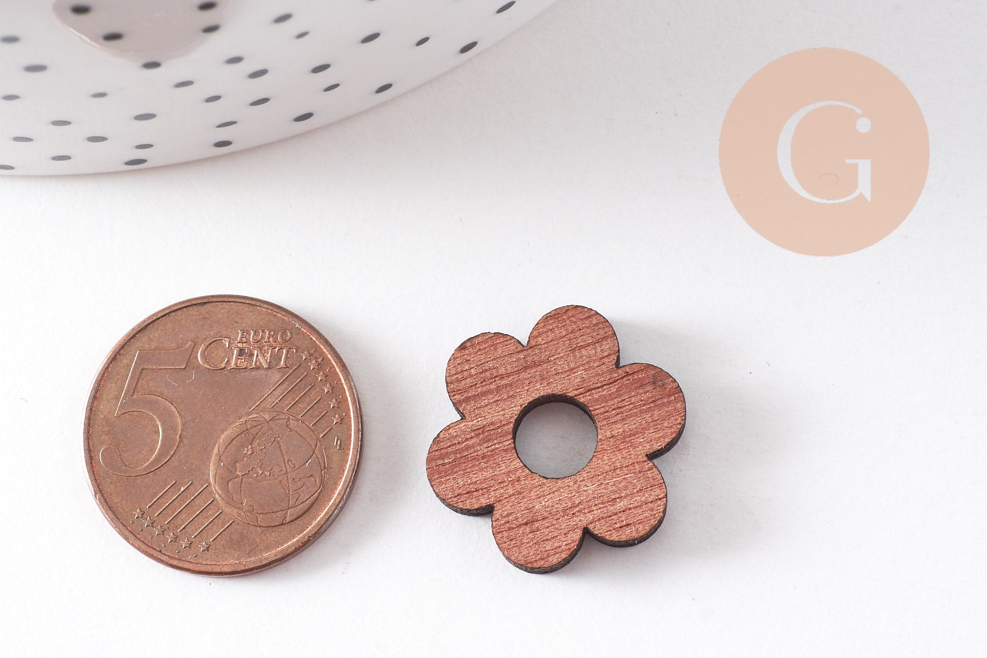 Gingerlily fleur G10530 pendentif bois brut 20mm x6