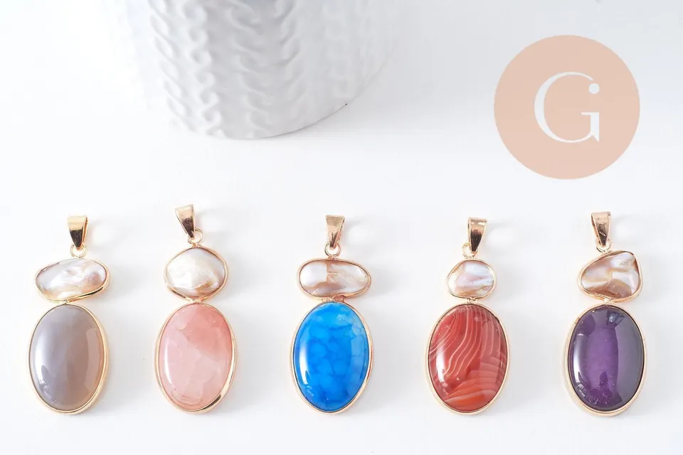 Gingerlily Pendentif agate ovale 42mm perle eau douce doré x1