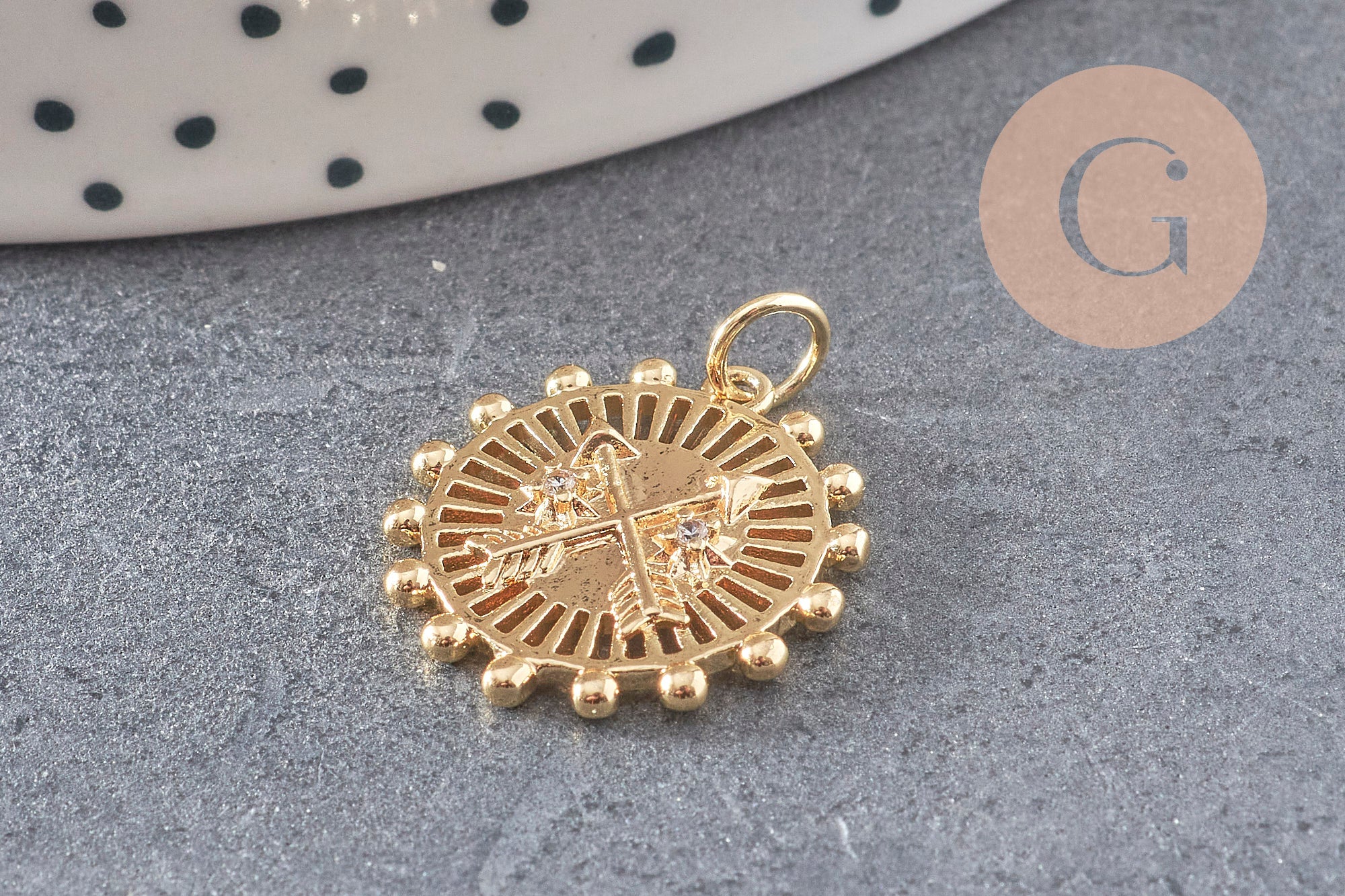 Gingerlily G3556 médaille soleil zircons doré 18,5 mm