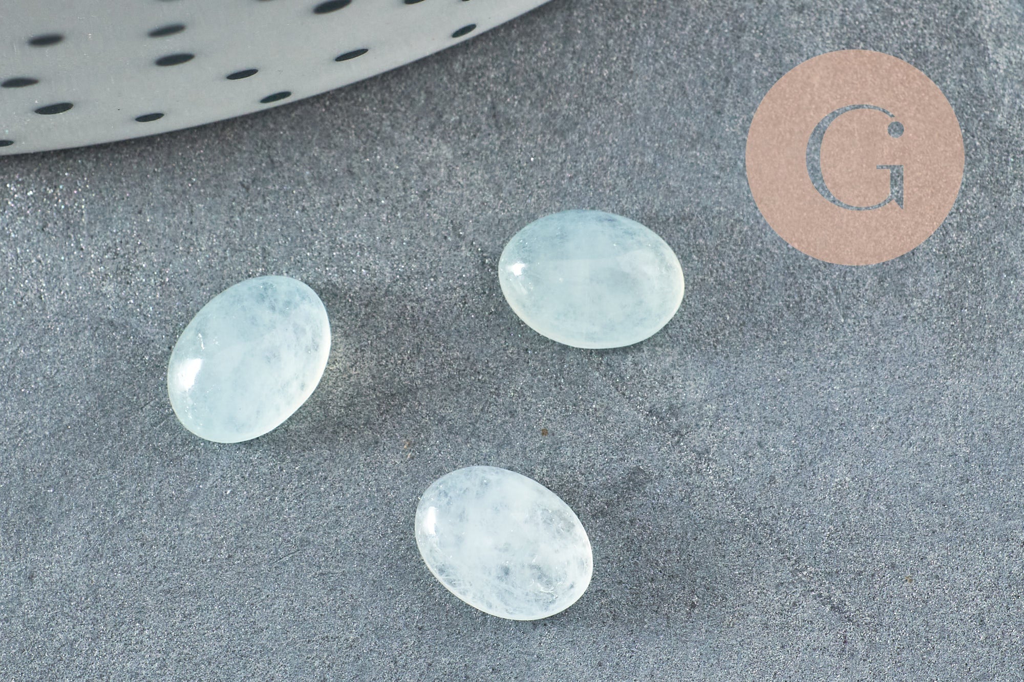 Gingerlily Cabochon ovale jade blanc naturel 8x6mm x1