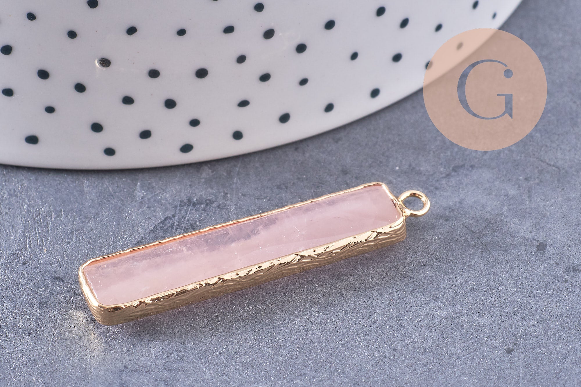 Gingerlily Pendentif rectangle quartz rose 46,5 mm doré x1