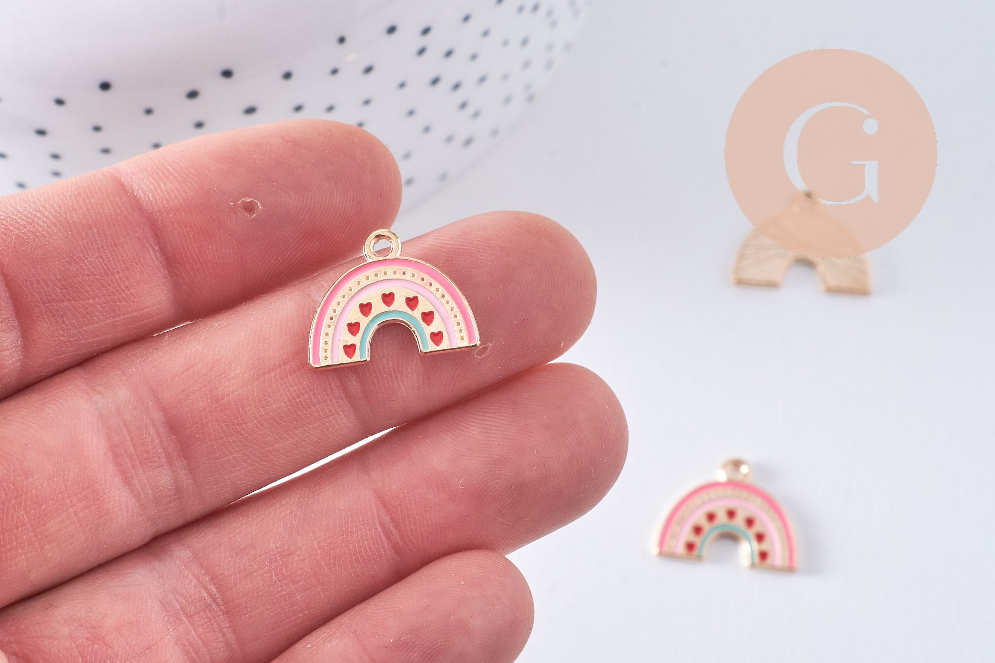 Gingerlily Pendentifs arc-en-ciel G10620 breloque émail rose x2