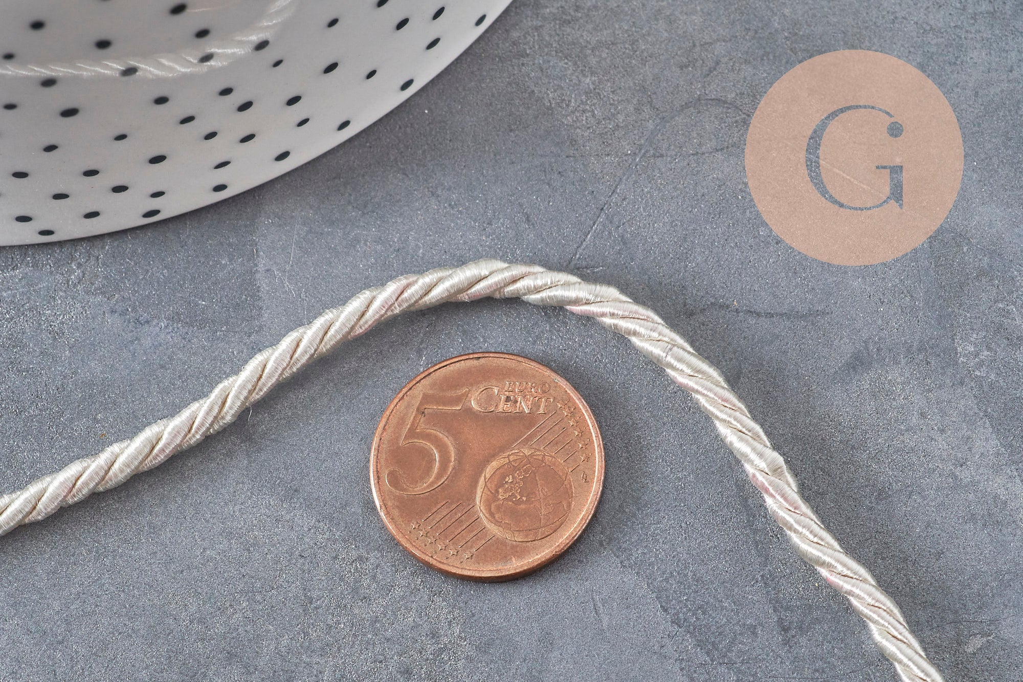 Gingerlily Cordons DIY Cordon satiné beige 3mm 1 mètre