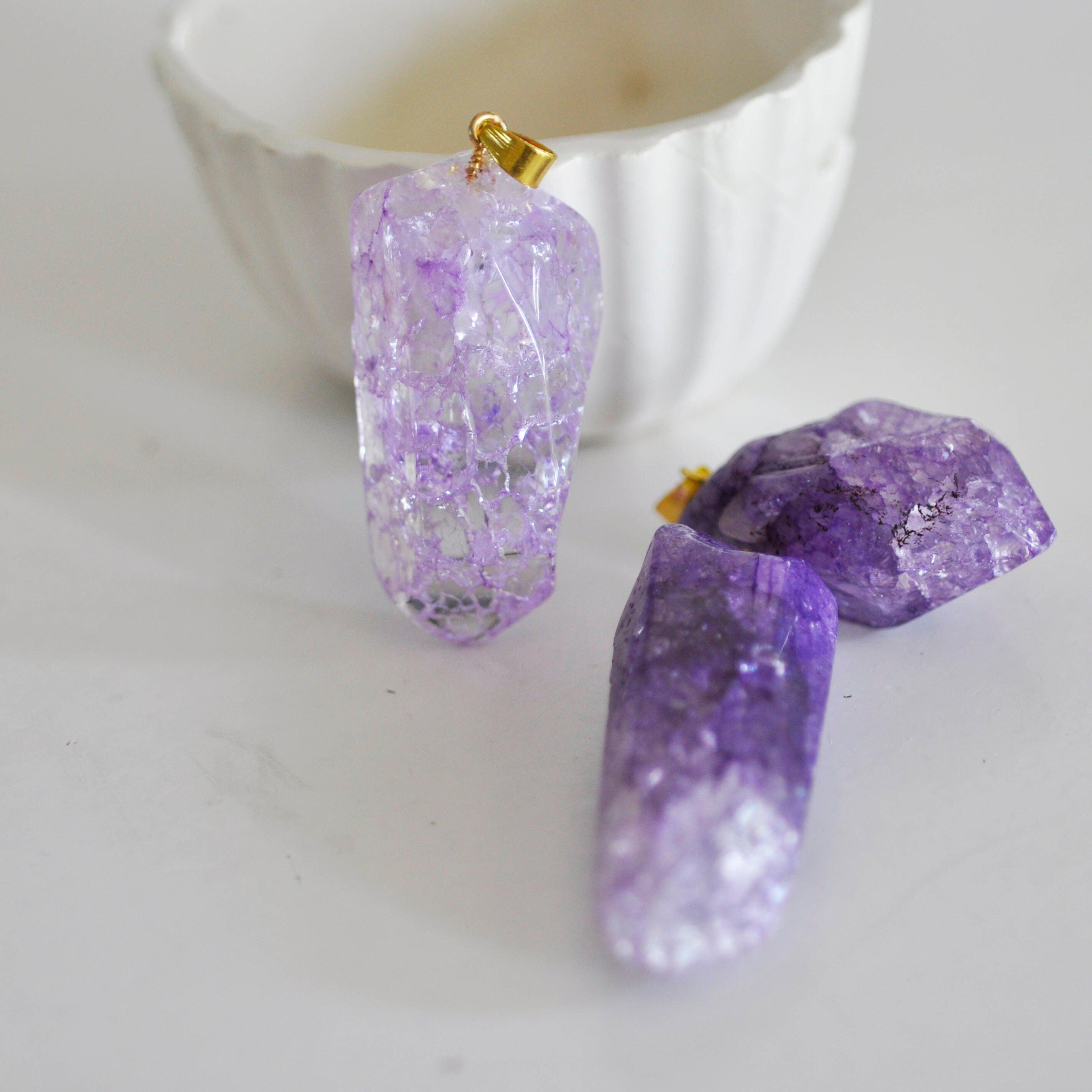 Gingerlily Pendentifs cristal violet pendentif pierre support doré