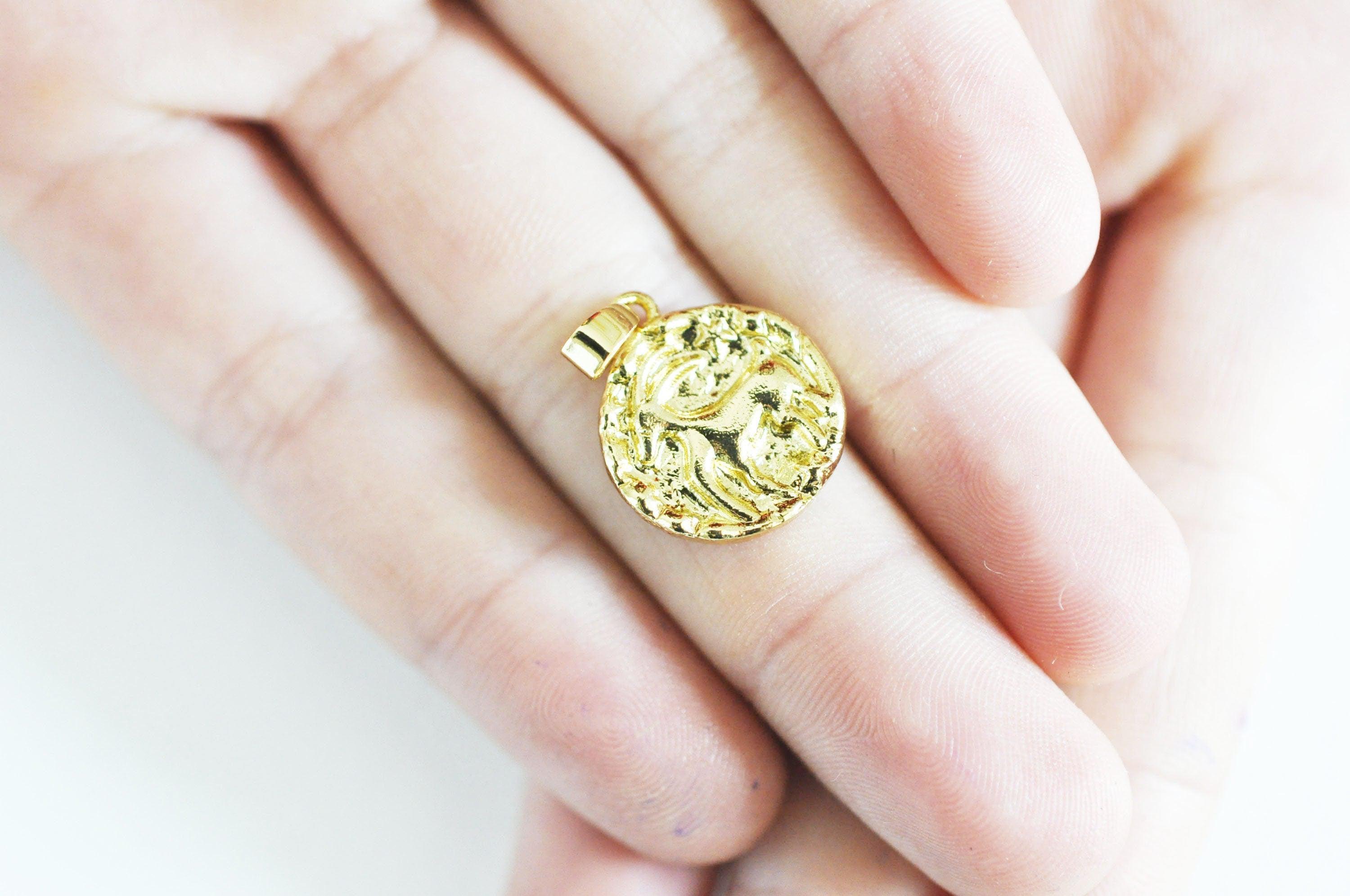 Gingerlily Médaille Capricorne laiton doré 16,5mm