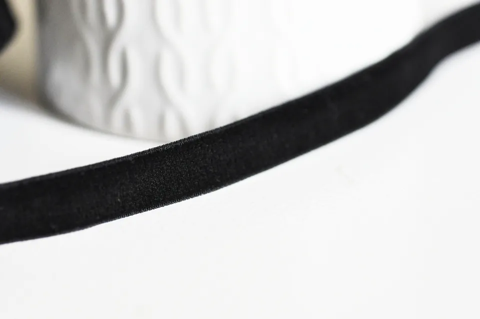 Gingerlily ruban élastique velours noir 10mm 1 mètre
