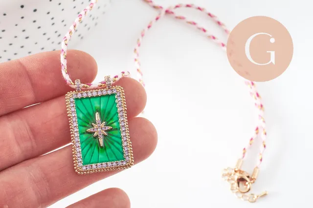 Gingerlily Collier Médaille Étoile Vert 45cm Cordon