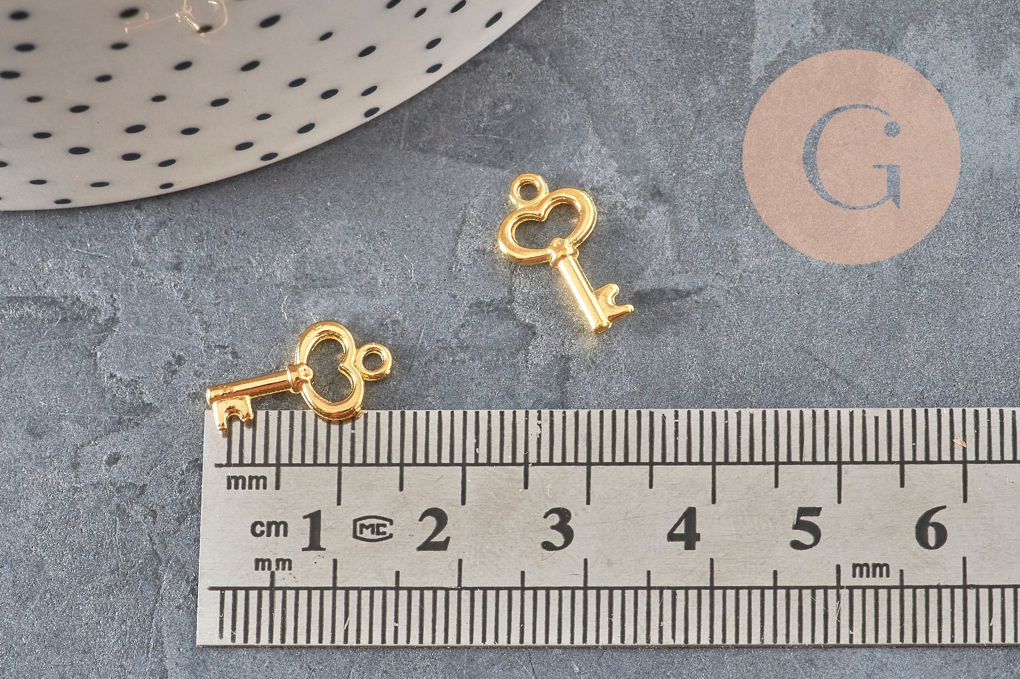 Gingerlily G11227 breloque clef zamac doré 15,5mm x10