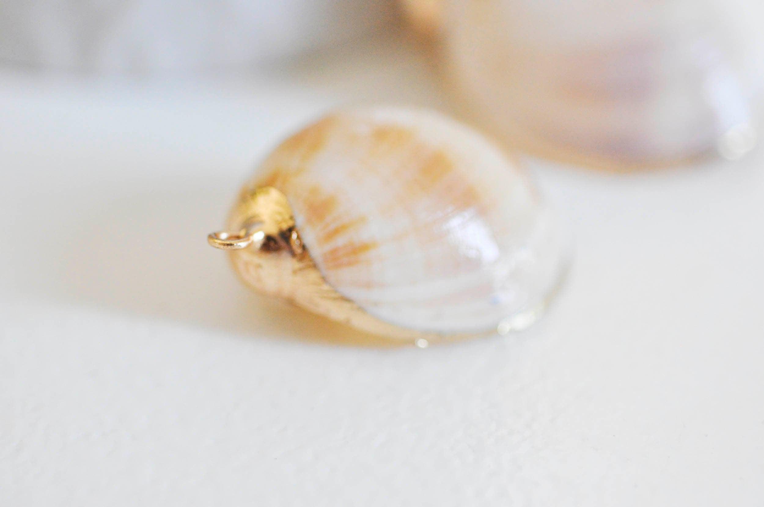 Gingerlily Pendentif coquillage spirale doré 30-35mm