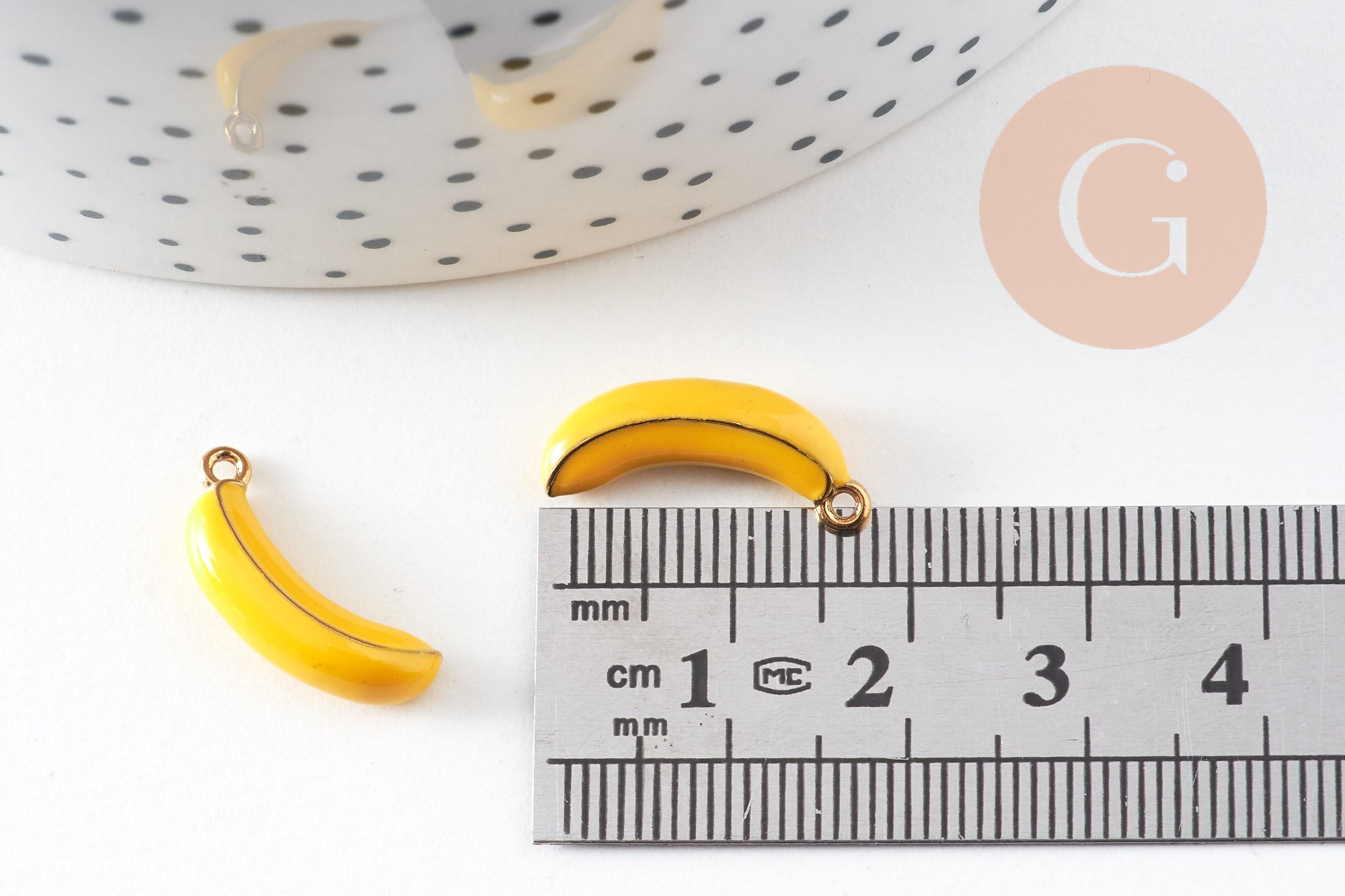 Gingerlily Pendentifs Banane émail jaune acier doré 19mm x1