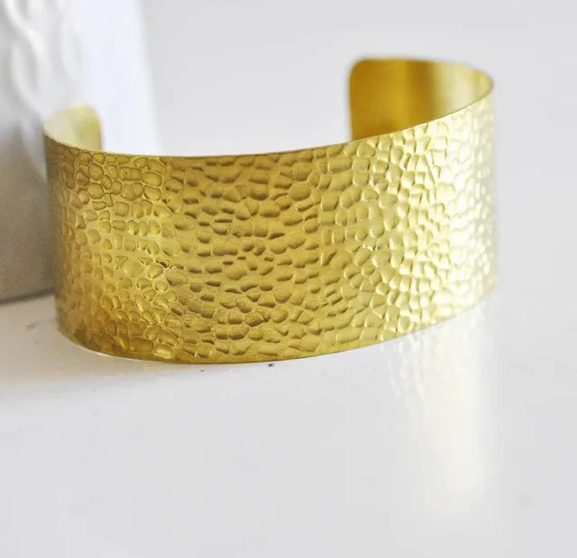 Gingerlily G452 bracelet manchette martelé laiton brut 30mm à l'unité