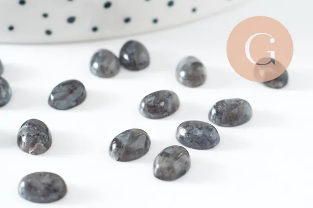 Gingerlily cabochon ovale larvikite grise 8x6mm x1