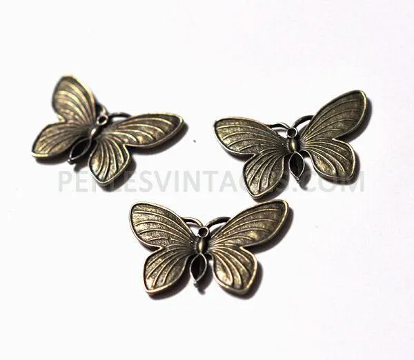 Gingerlily Papillon pendentif bronze 2,5 cm breloque