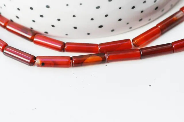 Gingerlily Perles tube cornaline naturelle 13-14mm fil 38cm