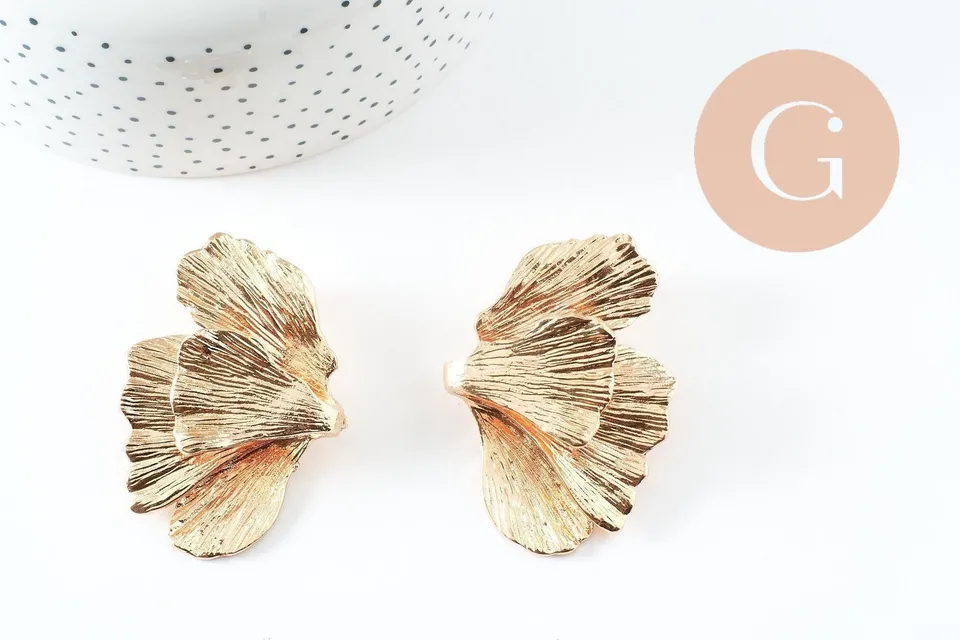 Gingerlily Boucles fleur Gingko XXL zamac doré la paire