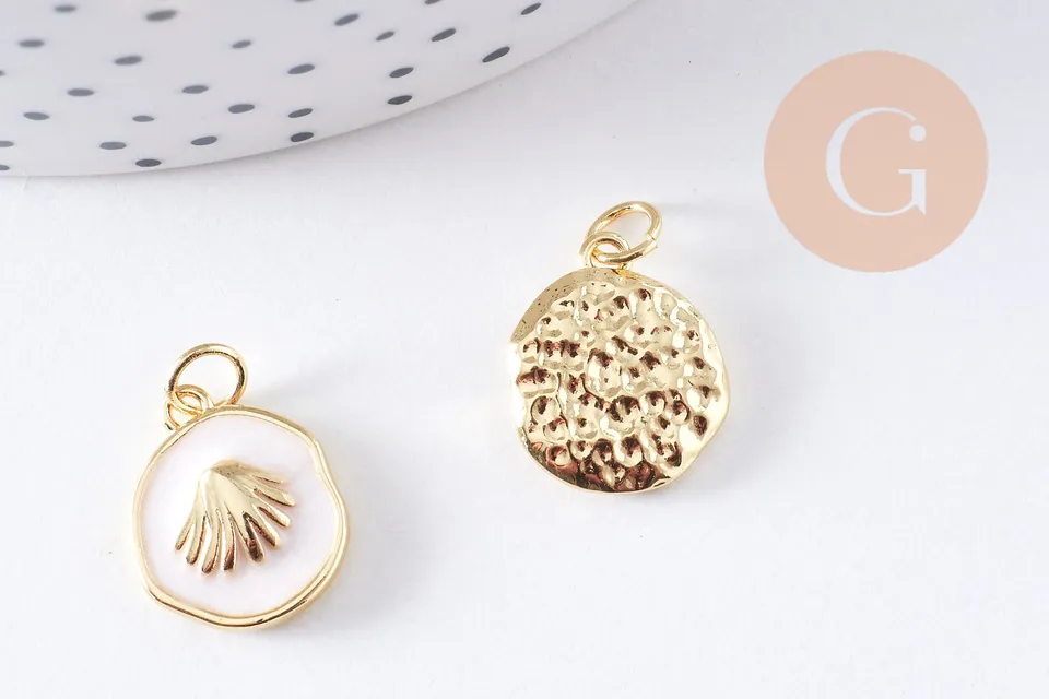Gingerlily Pendentif médaille coquillage émail blanc 15.5mm