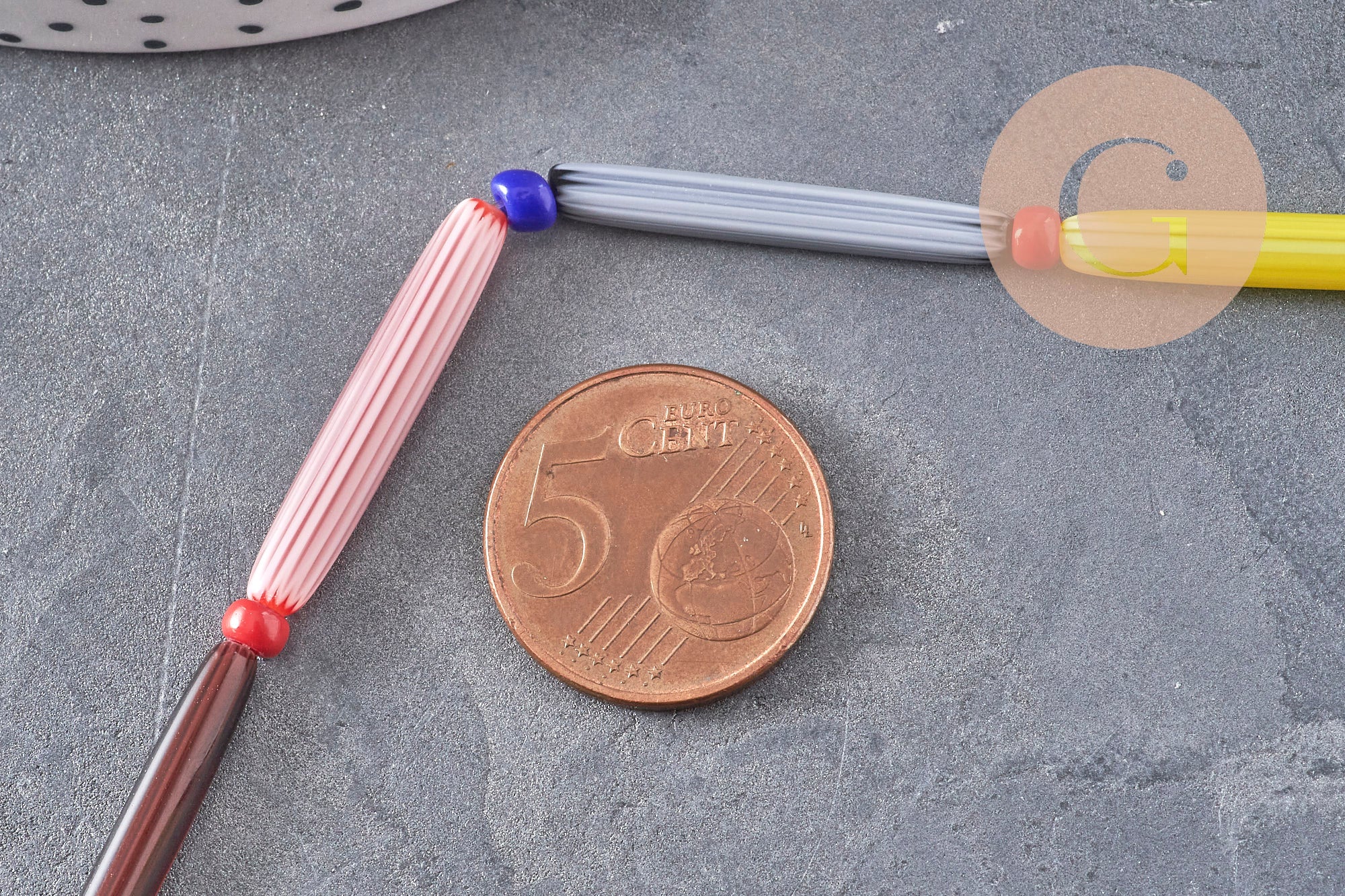 Gingerlily Perles Tube verre millefiori 28mm fil 40cm