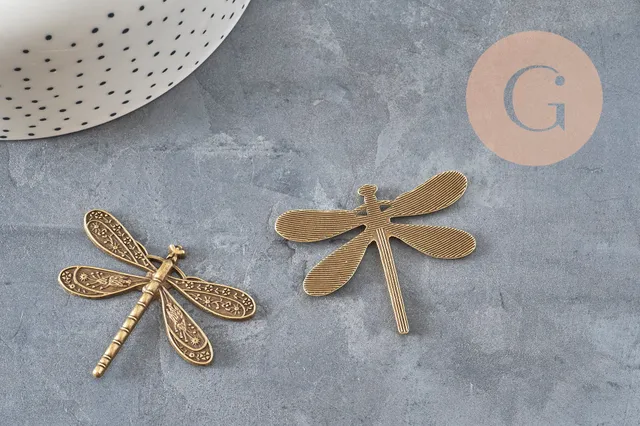 Gingerlily Pendentifs libellule bronze 38 mm pendentif zamac x2