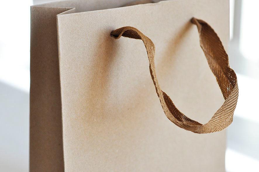 Gingerlily sac papier craft cadeau marron 20x15 cm