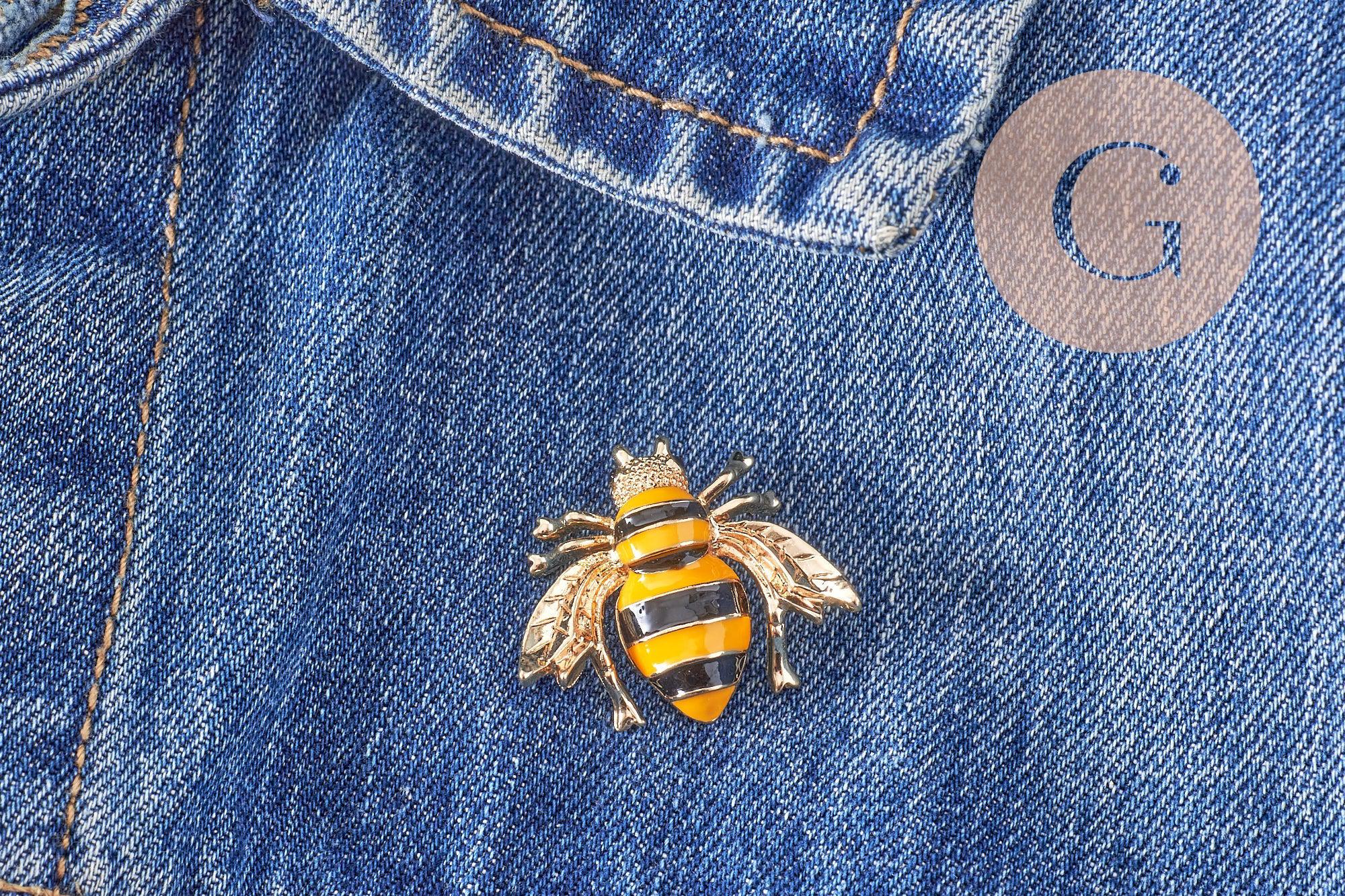 Gingerlily G9923 broche abeille émail noir jaune doré 29mm
