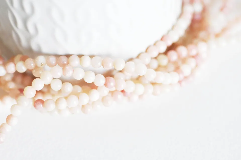 Gingerlily Perles pour bijoux DIY G2453 perles jade rose pâle 4mm fil 50